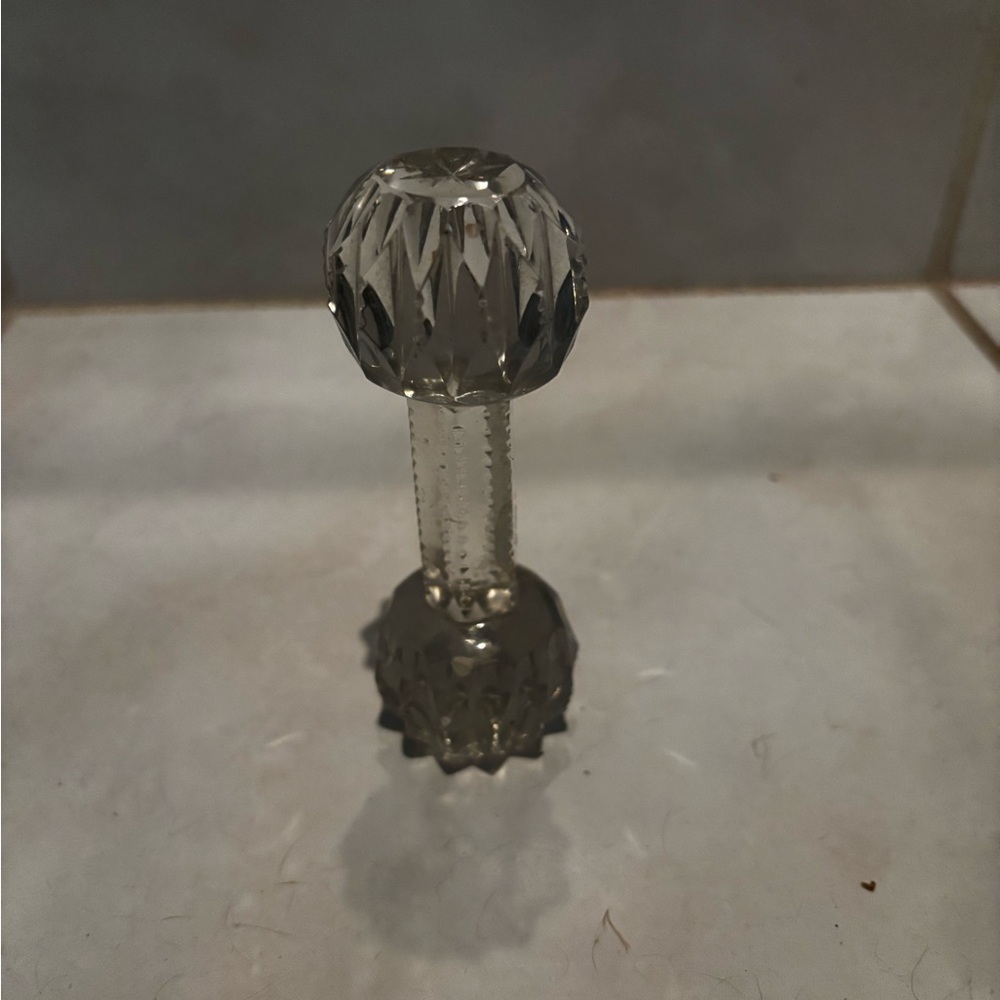Elegant vintage  Glass knife rest